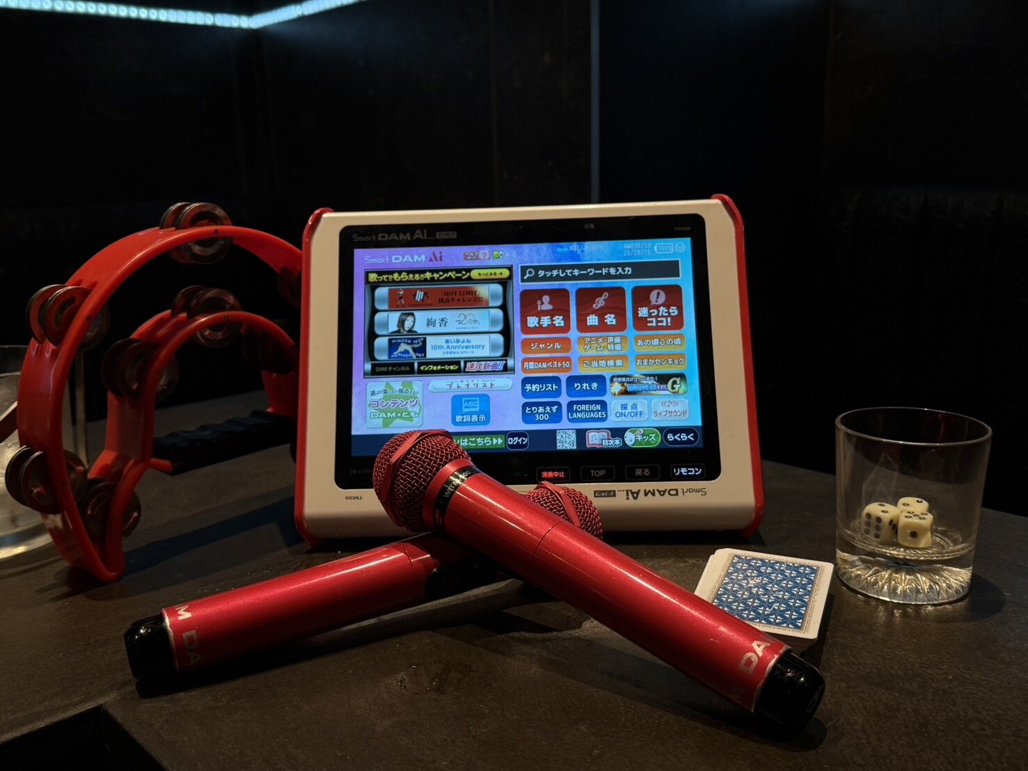 NEW Reviveのカラオケ機器とマイク